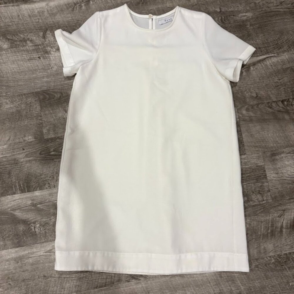 FORE White Short Sleeve Shift Dress Minimalist Classic